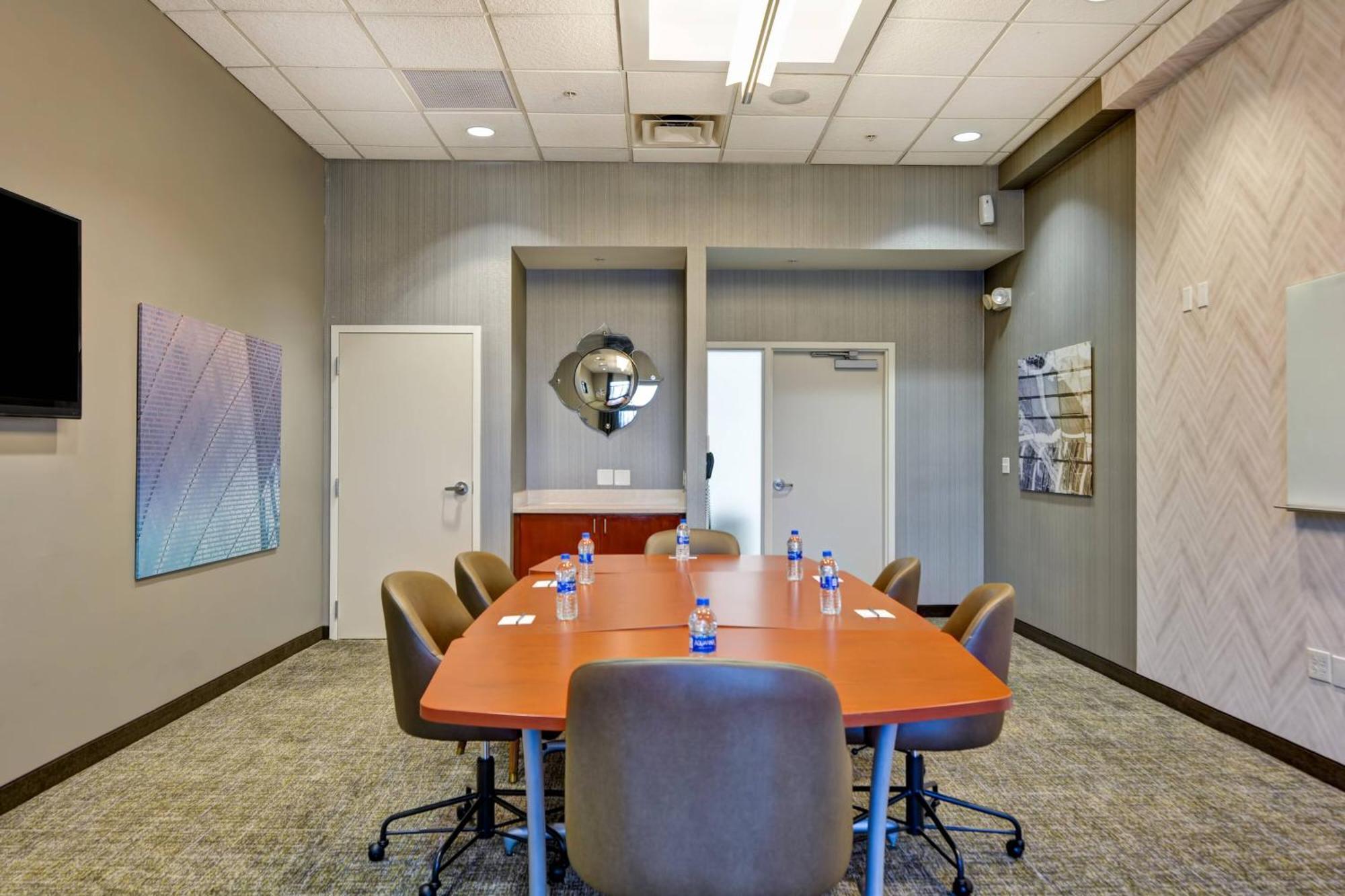 Springhill Suites By Marriott Cincinnati Midtown Екстер'єр фото