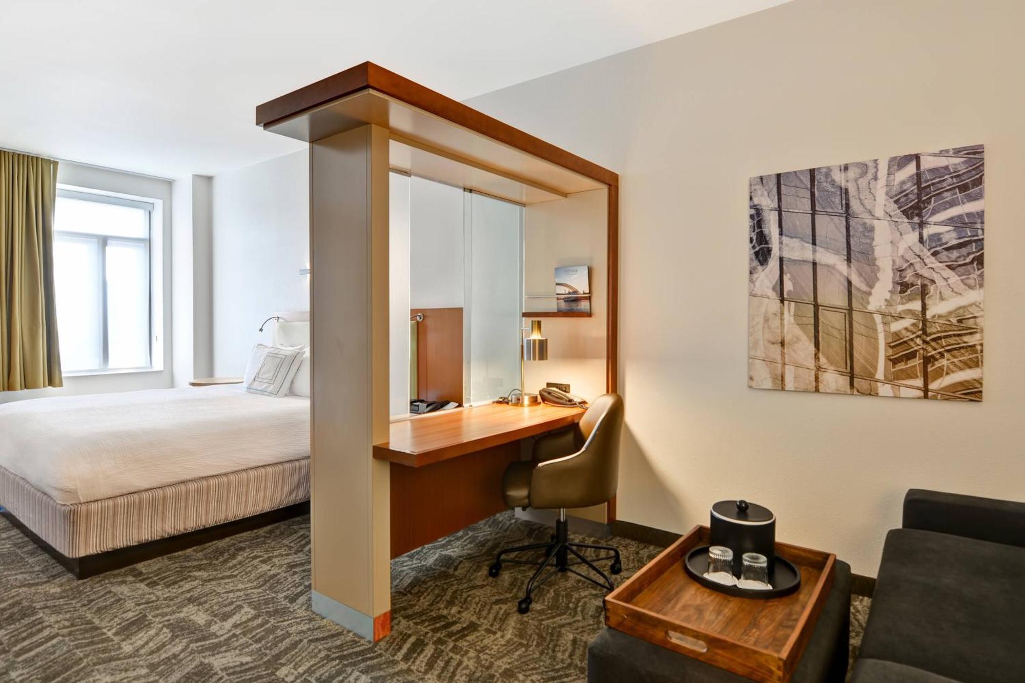 Springhill Suites By Marriott Cincinnati Midtown Екстер'єр фото
