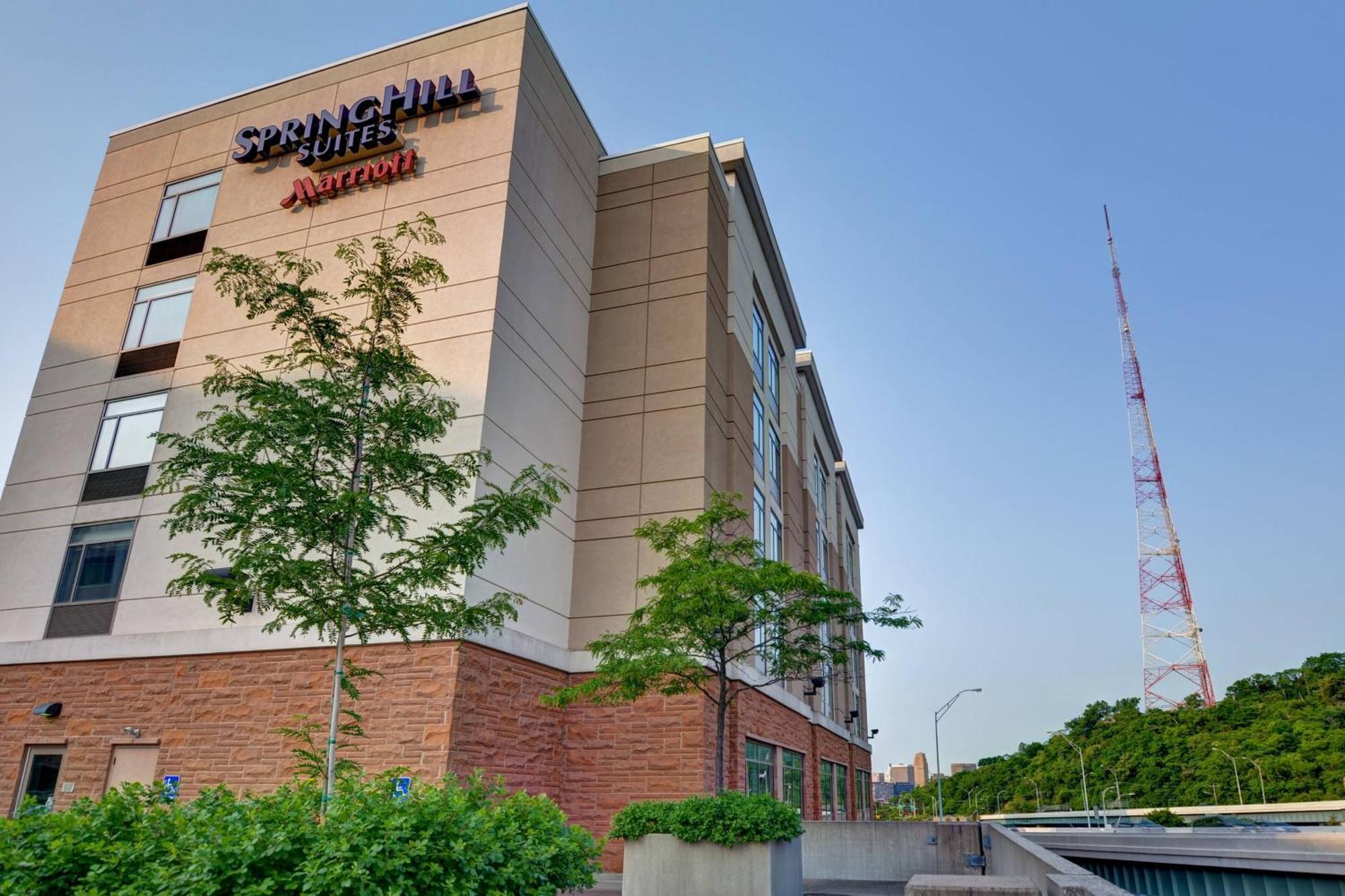 Springhill Suites By Marriott Cincinnati Midtown Екстер'єр фото