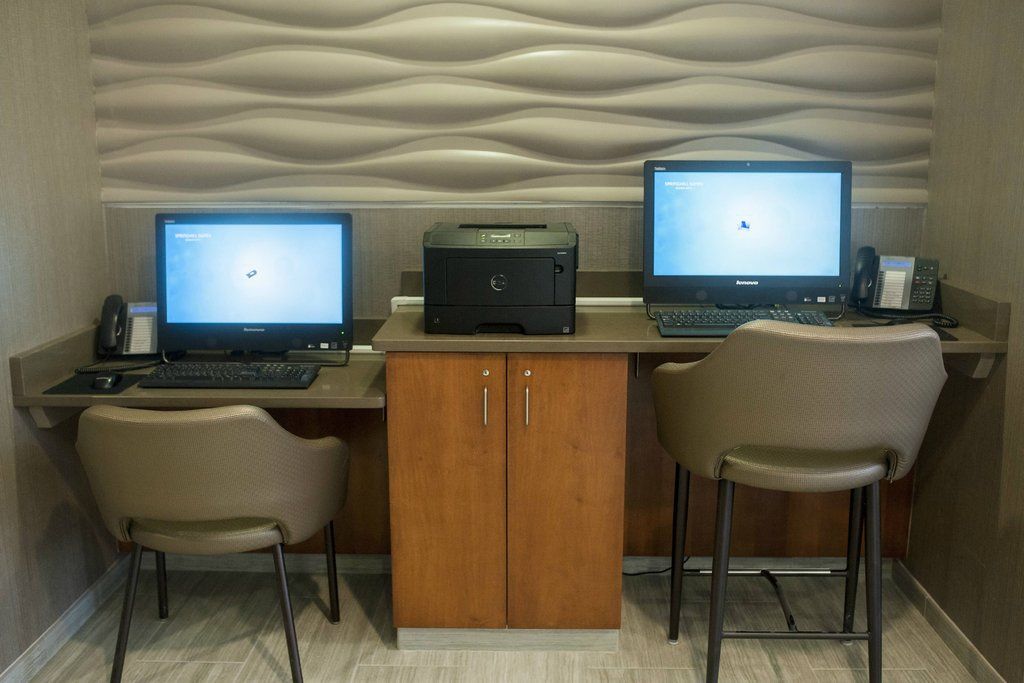Springhill Suites By Marriott Cincinnati Midtown Екстер'єр фото